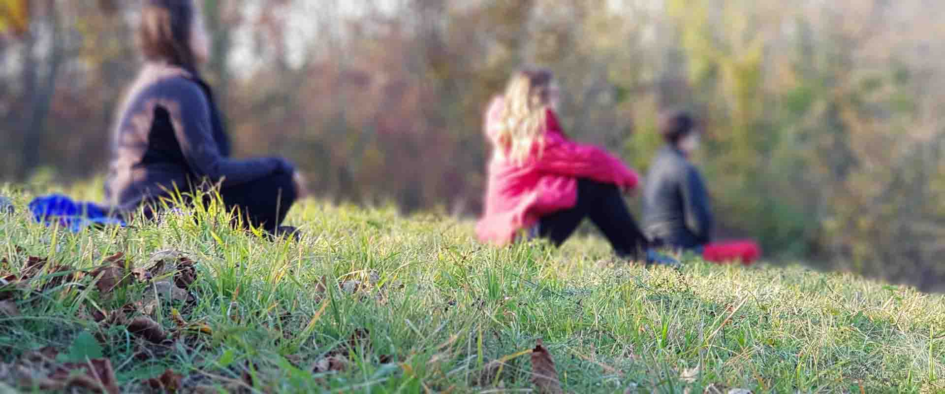 Ritiro di meditazione nel bosco shinrin yoku bagno di foresta Vipal Antonio Gianfranco Gualdi centro meditazione Zorba Il Buddha